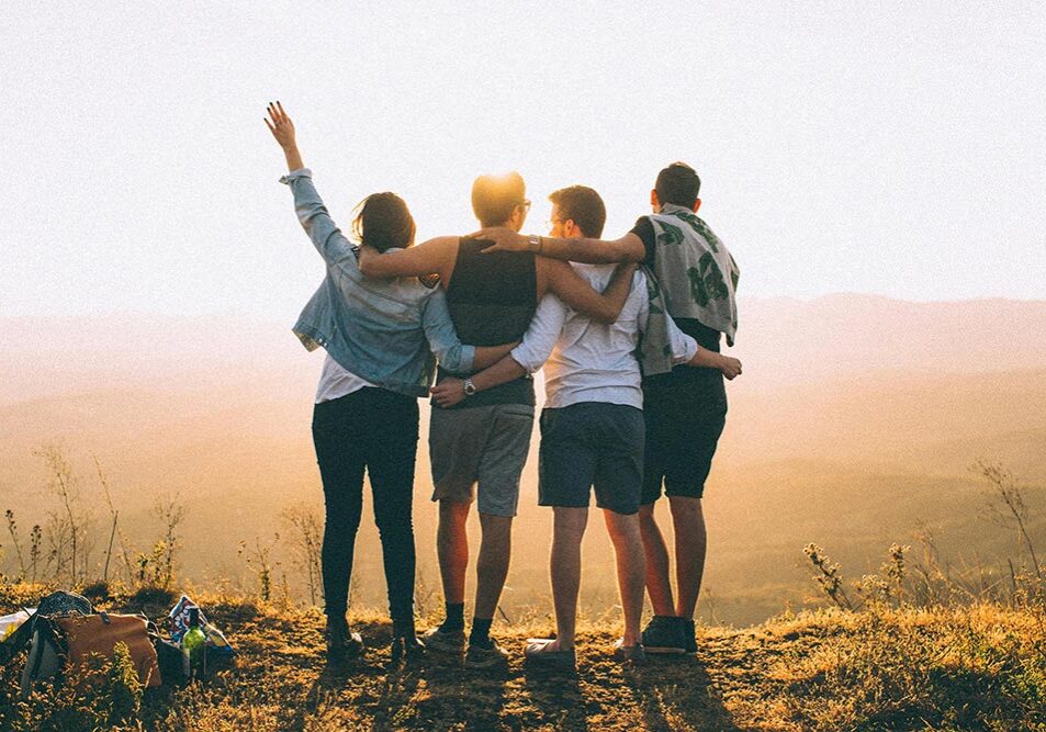 15-Tips-and-Activities-to-Bond-your-Team-img